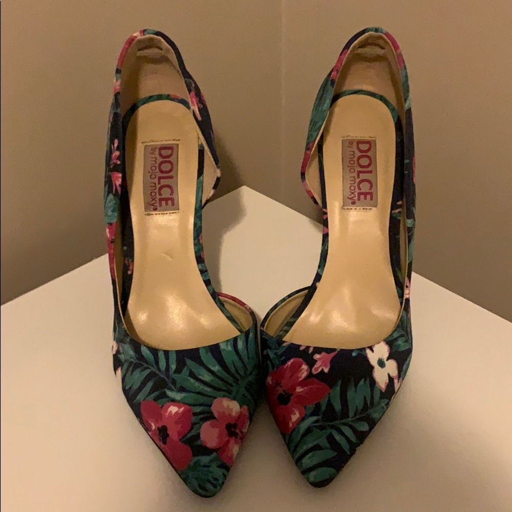 Floral print stilettos